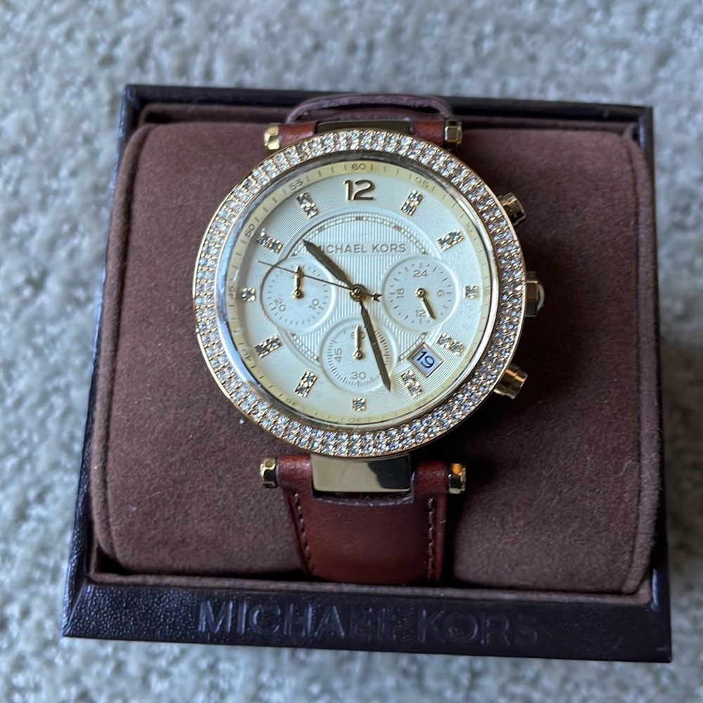 Michael Kors Women's Parker Gold-Tone, MK2249.